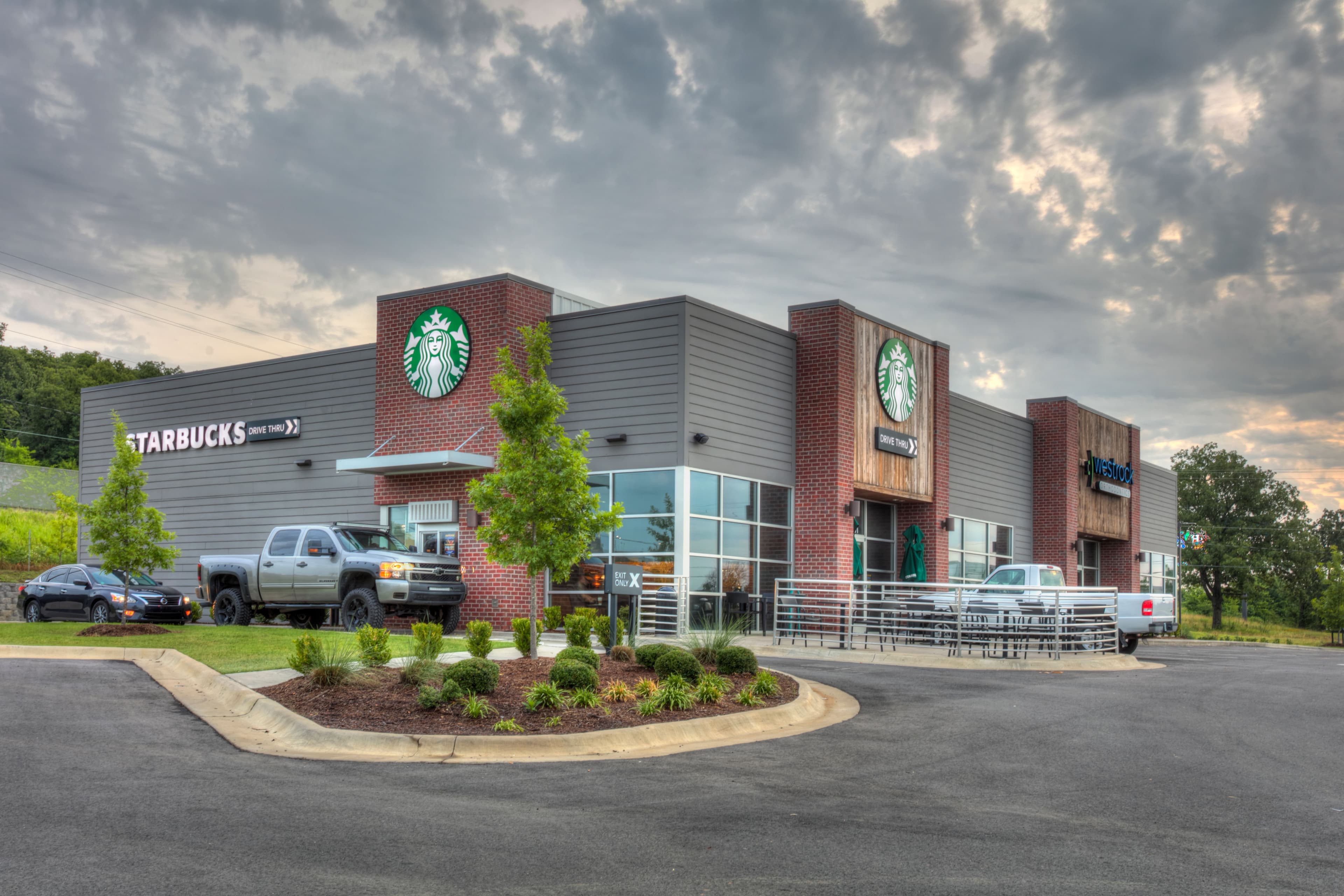 Starbucks at Phoenix Flyover in Fort Smith, AR
